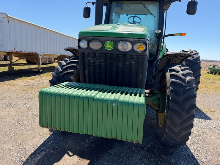2010-john-deere-8270r-image-33