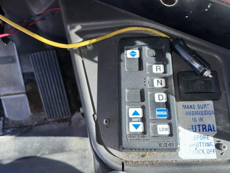 2000-international-9900-image-39