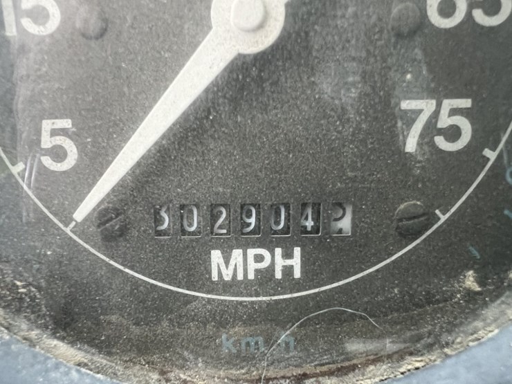 1993-ford-l8000-image-28