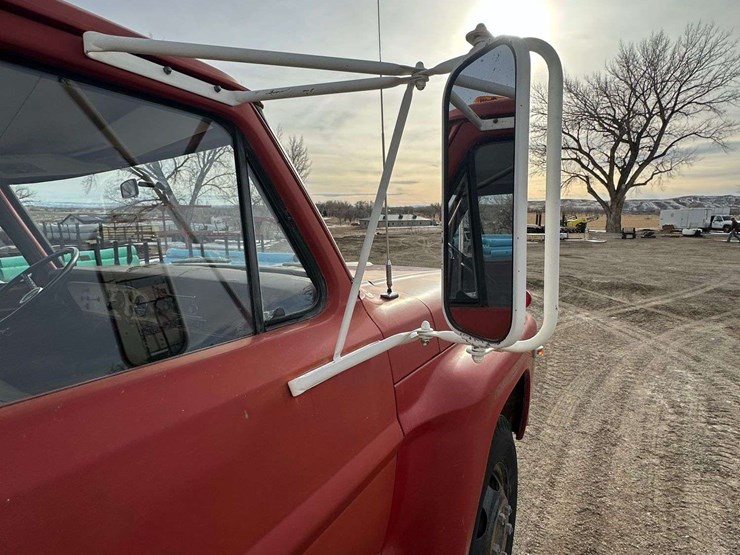 1971-ford-600-image-26