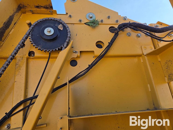 2014-vermeer-605-image-11