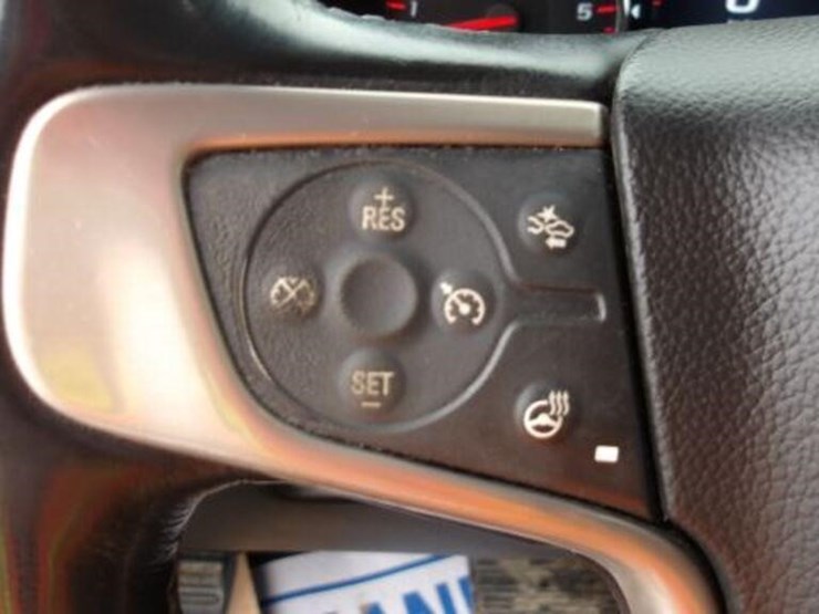 2016-gmc-yukon-denali-image-26