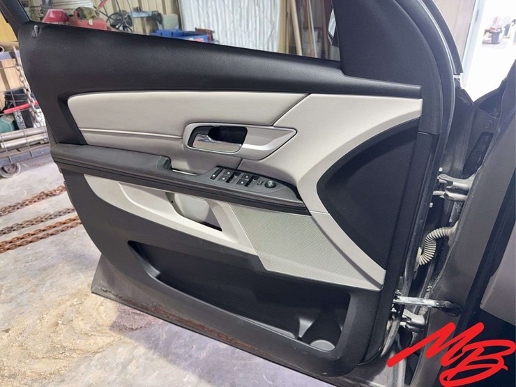 2010-gmc-terrain-sle-image-24