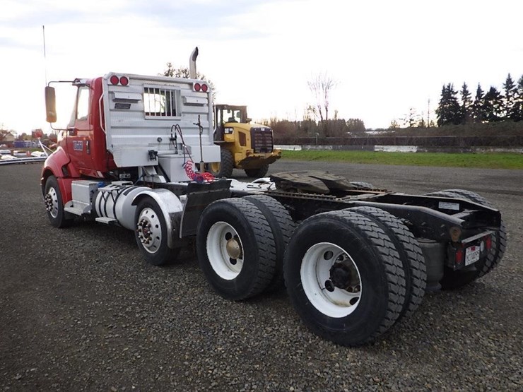 2016-international-prostar-image-7