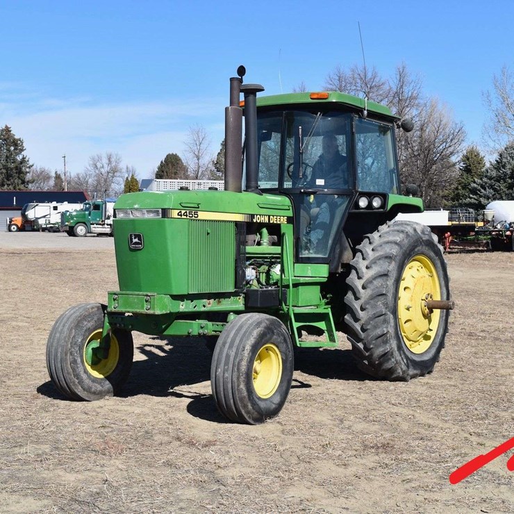 1989 JOHN DEERE 4455