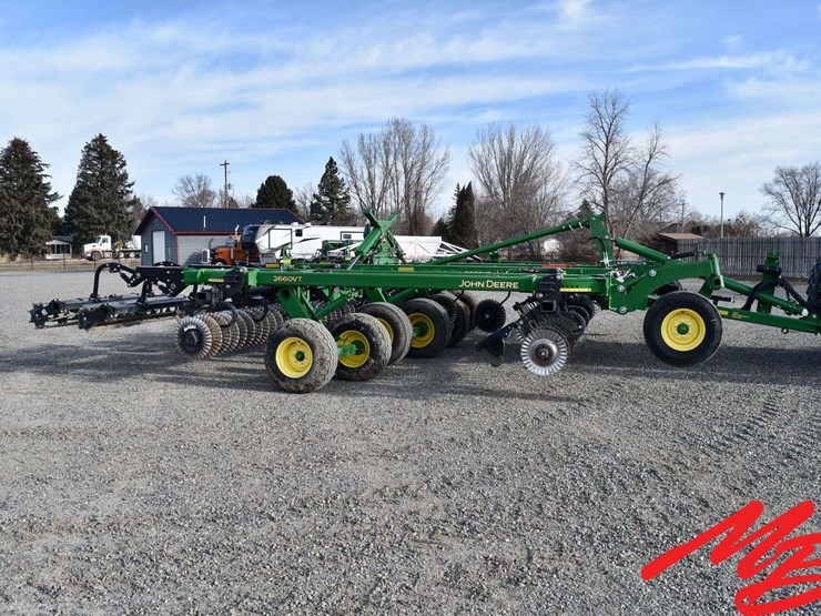 2019-john-deere-2660vt-image-17