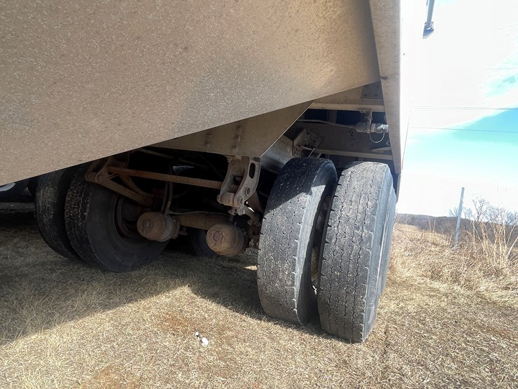 2000-cornhusker-hopper-image-20