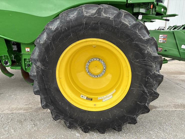 2023-john-deere-s780-image-30