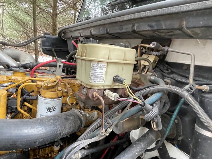 2003-caterpillar-3126-image-35