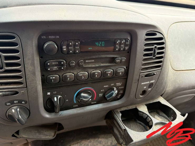 1997-ford-f150-image-26