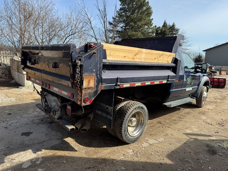 2012-ford-f550-xlt-image-5