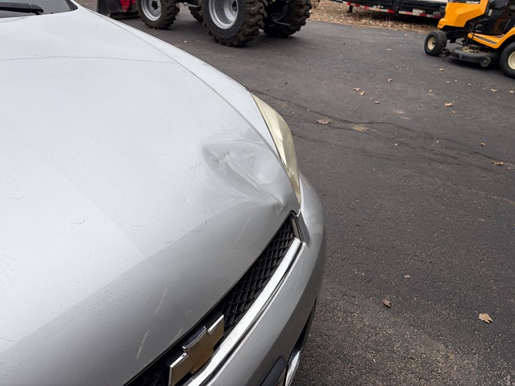 #1021-•-2014-chevy-impala-ltz-limited-(eau-claire,-wi)-(has-wi-title)-image-14