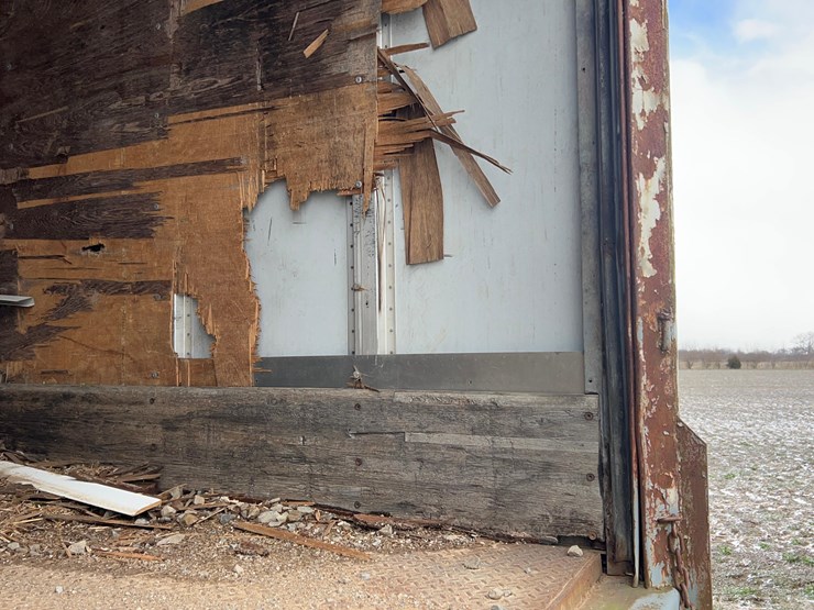 28'-single-axle-pup-trailer-for-storage-image-17