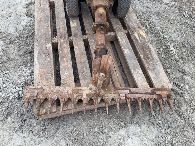 gravely-walk-behind-sickle-mower-image-16