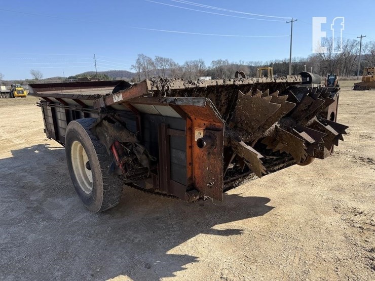 meyers-spreader-5872-image-6