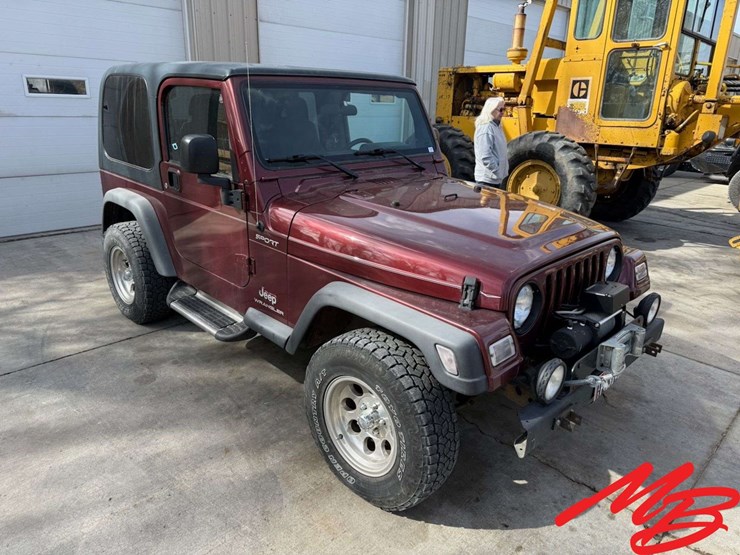 2004-jeep-wrangler-sport-image-3