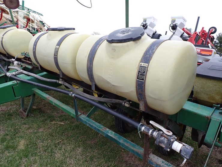 john-deere-7000-image-13