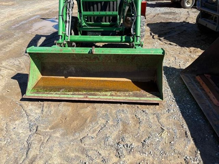 2007-john-deere-3120-image-4