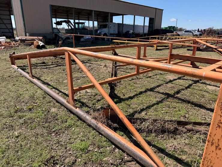 fair-oaks-16x50-image-28