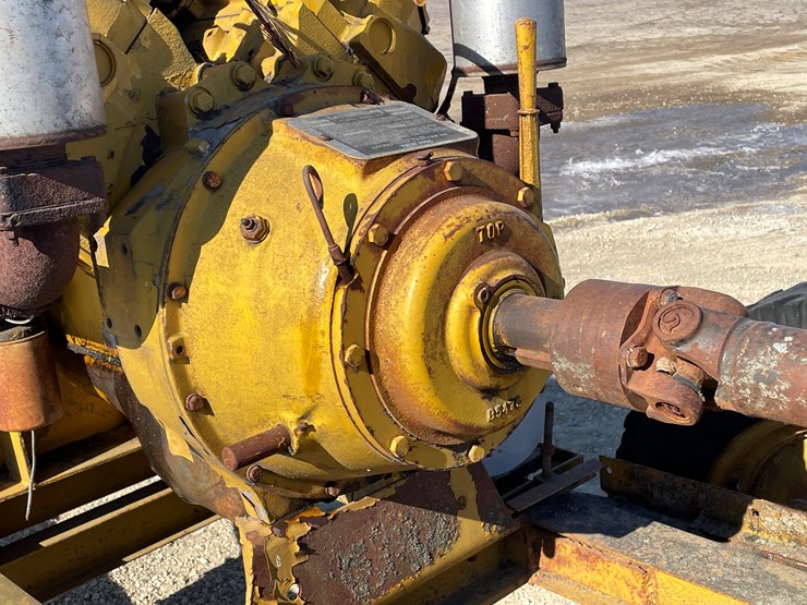 caterpillar-3208-image-18