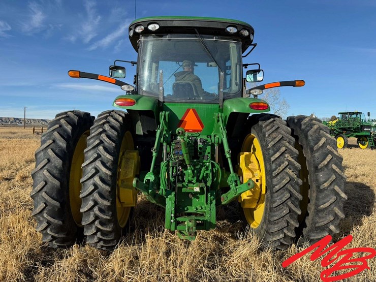 2015-john-deere-7210r-image-4