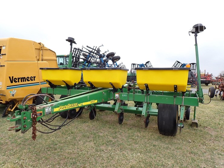 john-deere-1780-image-2