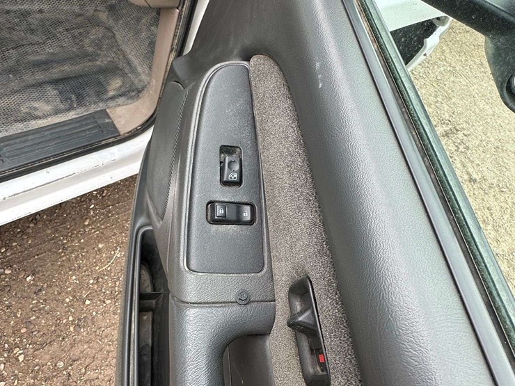 2007-gmc-3500-image-39