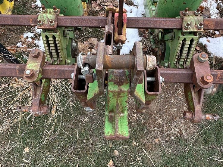 john-deere-71-image-14