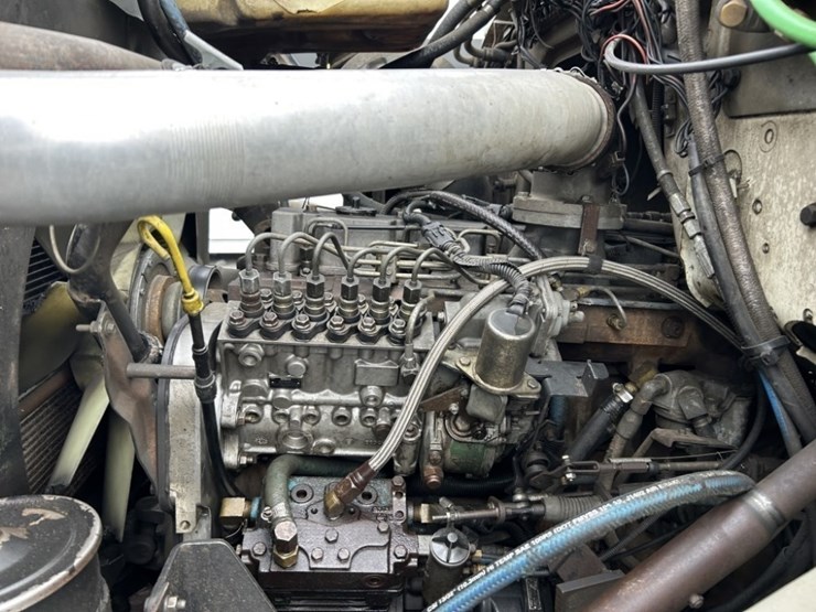 1994-ford-l8000-image-47