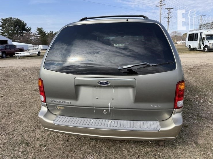 2000-ford-windstar-image-5