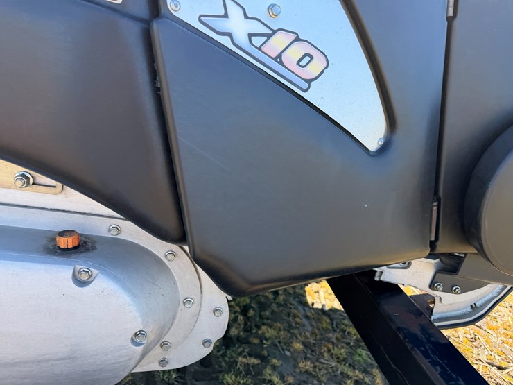 2021-gts-x10-image-48