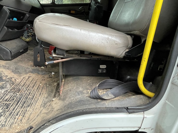 2003-caterpillar-3126-image-25