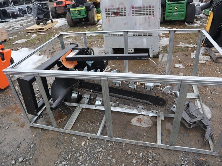 jct-quick-attach-trencher-image-2