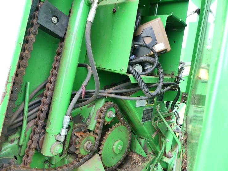 john-deere-468-image-8