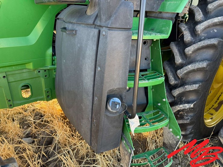 2015-john-deere-7210r-image-14