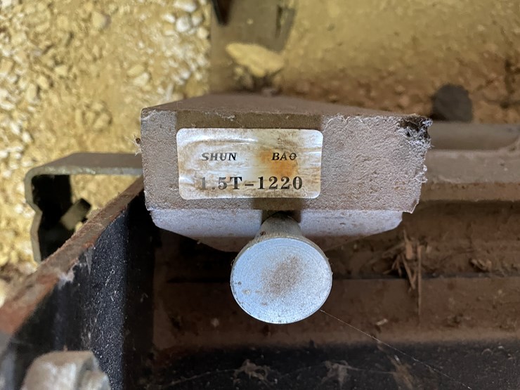 #2485-•-wolverine-hydraulic-skid-steer-pallet-forks-image-16