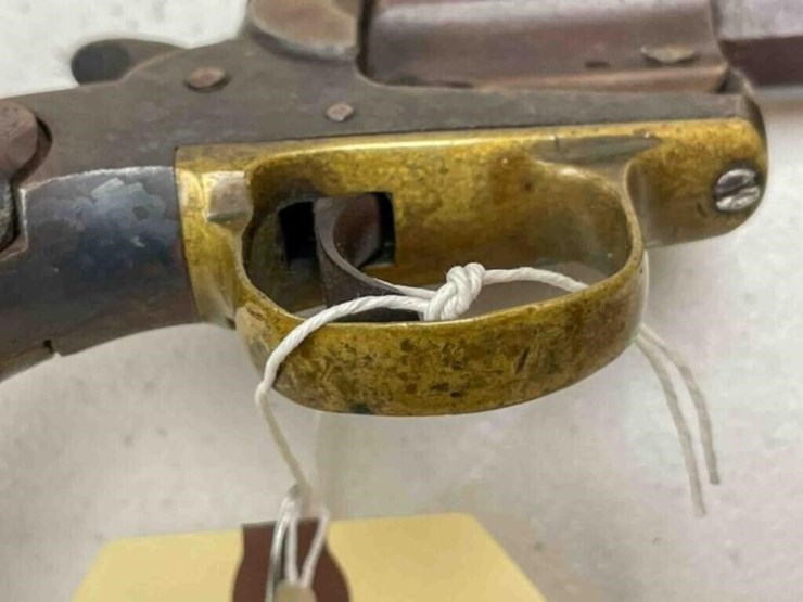 remington's-revolver-image-22