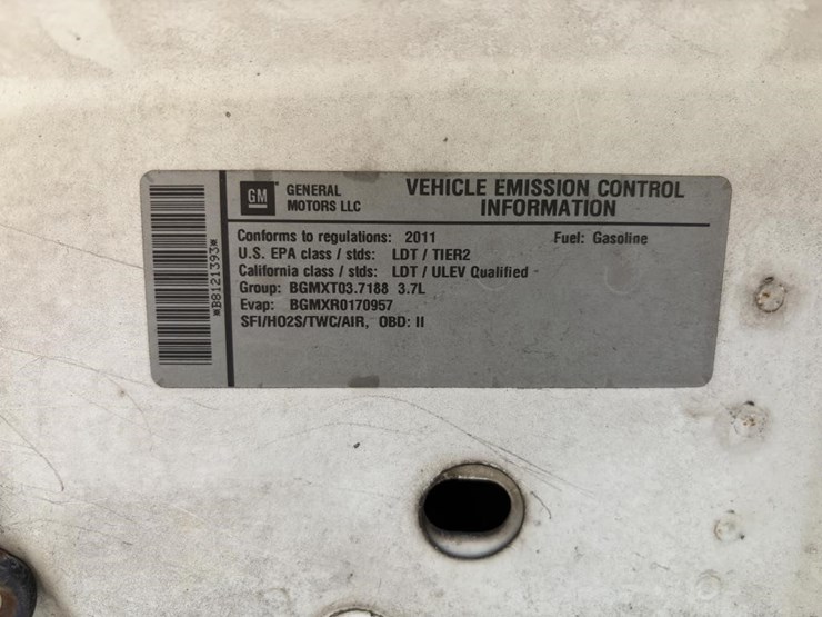 2011-chevrolet-colorado-image-8