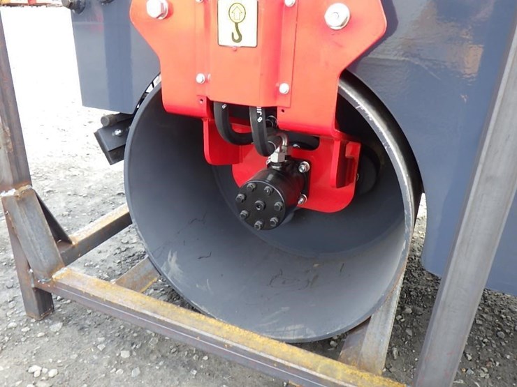 2026-sdlool-1000-vibratory-smooth-drum-roller-image-10