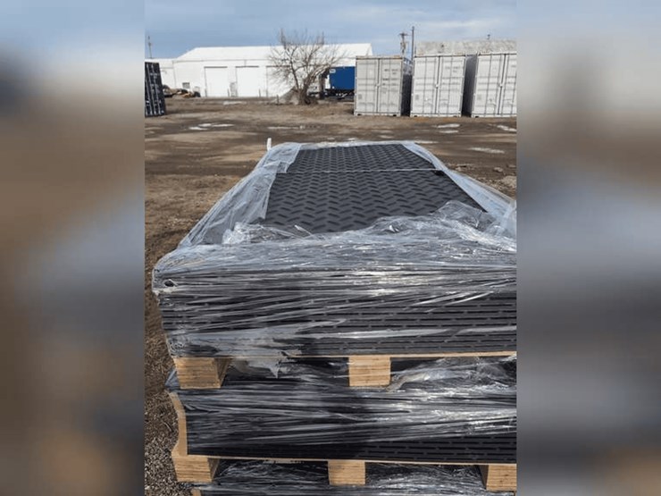 (15)-heavy-duty-mats---8'-x-4'-x-1/2"-thick-image-3