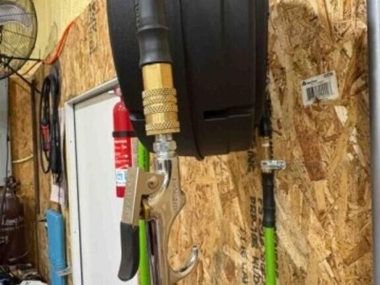 merlin-air-hose-reel-image-2