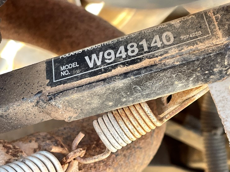 #2293-•-polaris-400-4-wheeler-image-32