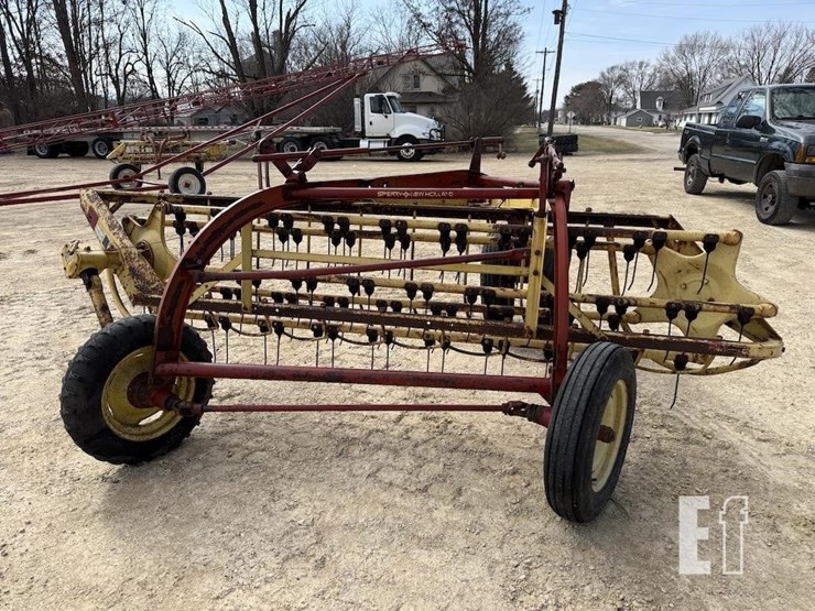 new-holland-256-image-4