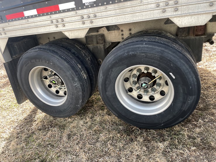 2016-timpte-42'-hopper-image-28