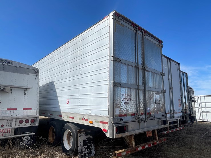 1999-utility-53'-image-7