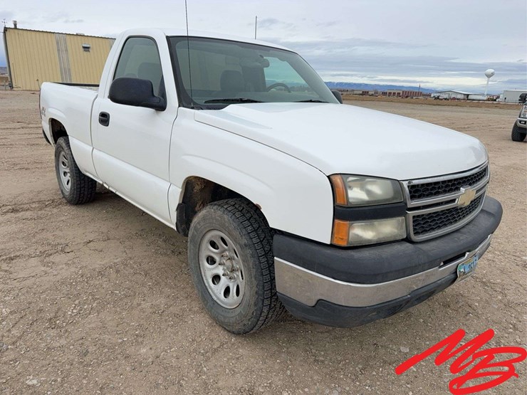 2007-chevrolet-silverado-1500-image-3