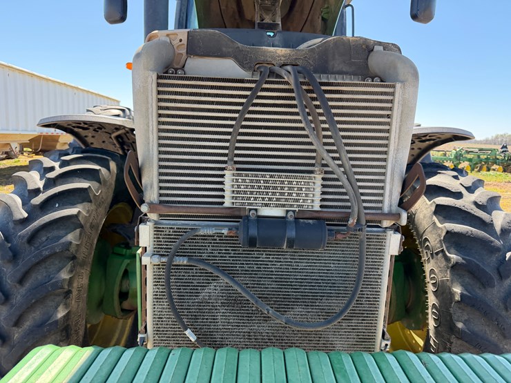 2010-john-deere-8270r-image-53