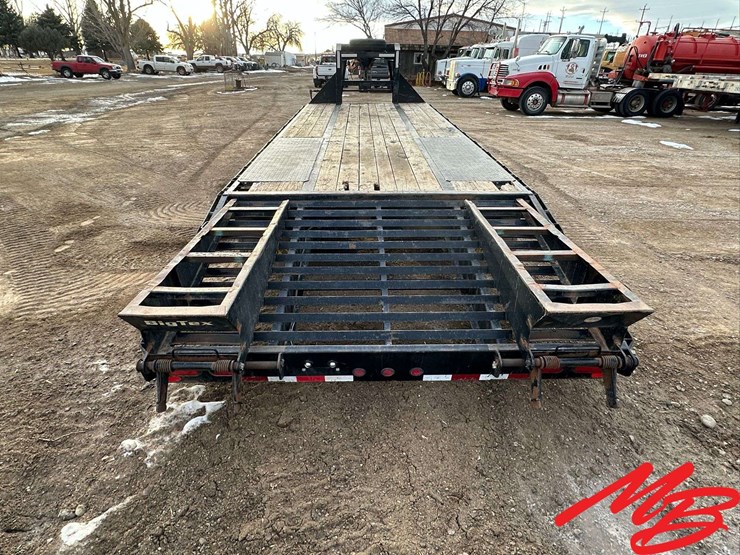 2018-big-tex-22gn-hd-image-5