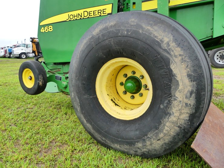 john-deere-468-image-5