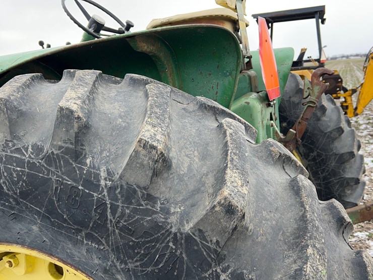 1961-john-deere-4010-image-28